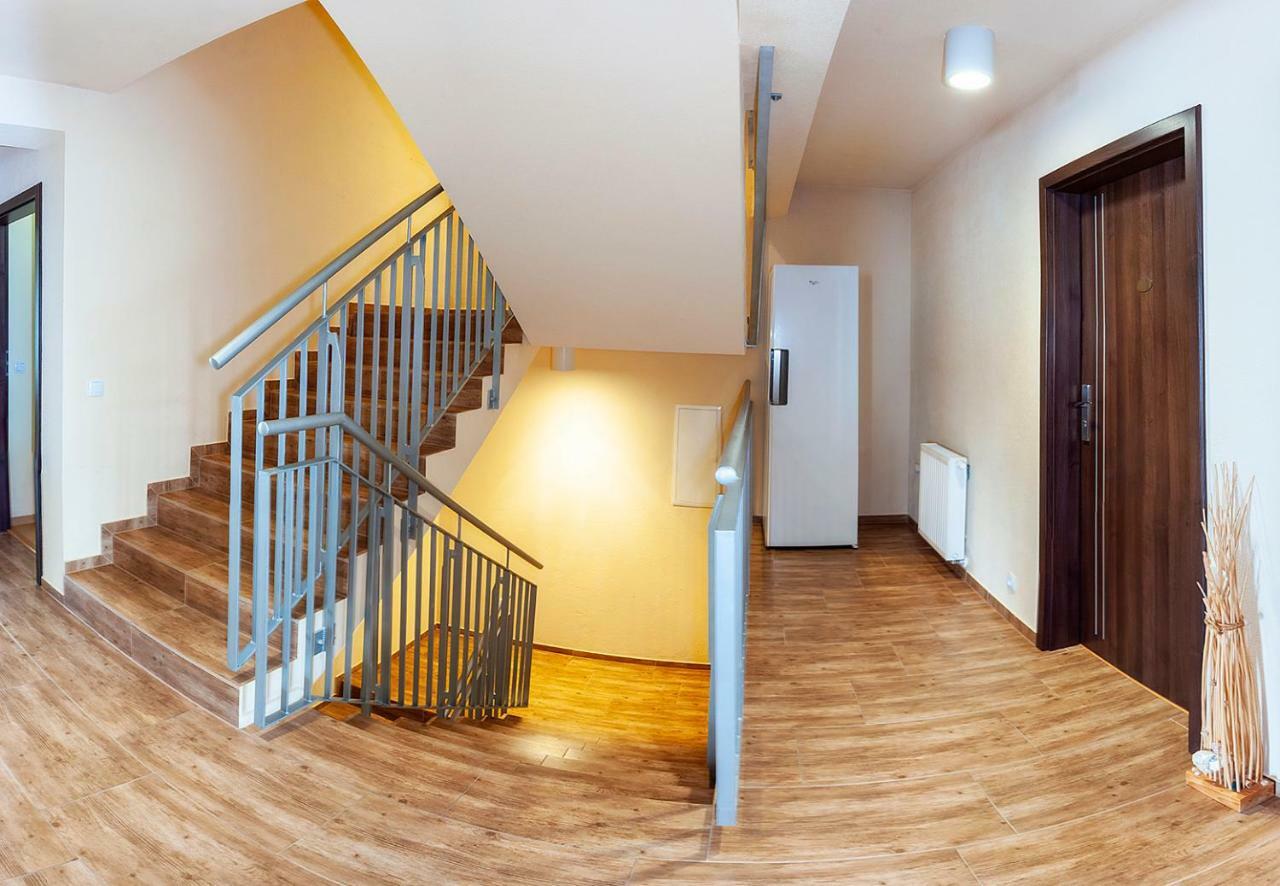 D.N. Center Apartment เมียนซิดดรอแย ภายนอก รูปภาพ